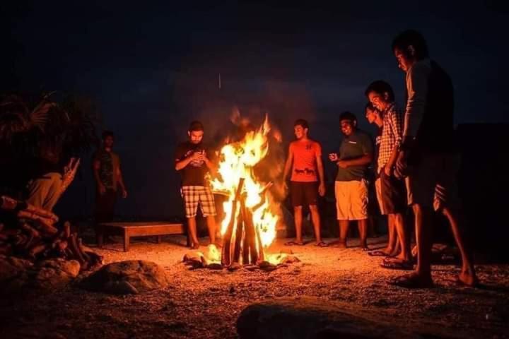 Dinimuthu Rest Inn ウェラワヤ エクステリア 写真