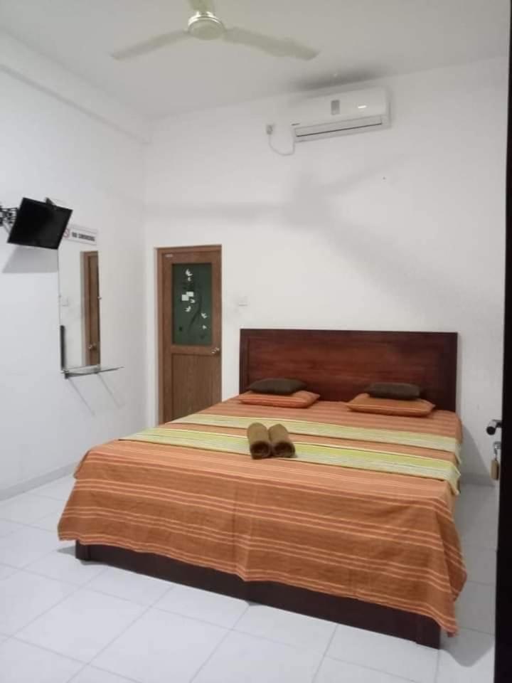 Dinimuthu Rest Inn ウェラワヤ エクステリア 写真