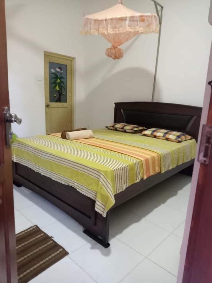 Dinimuthu Rest Inn ウェラワヤ エクステリア 写真